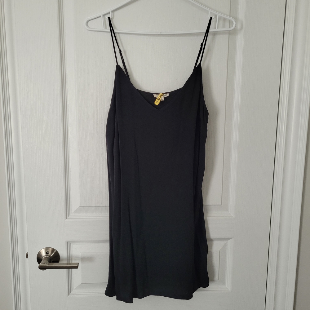 Fred Black V-Neck Top